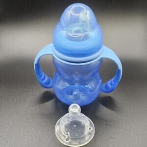 Nuby No-Spill Trainer Sippy Cup Blue 8oz 240mL Handles Soft Spout